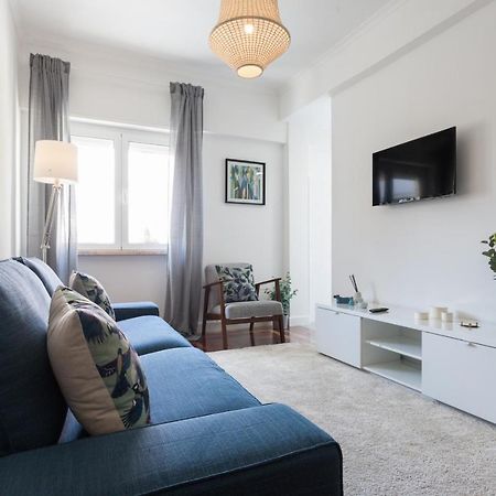 דירות ליסבון Flh Graca Charming Flat With Balcony מראה חיצוני תמונה