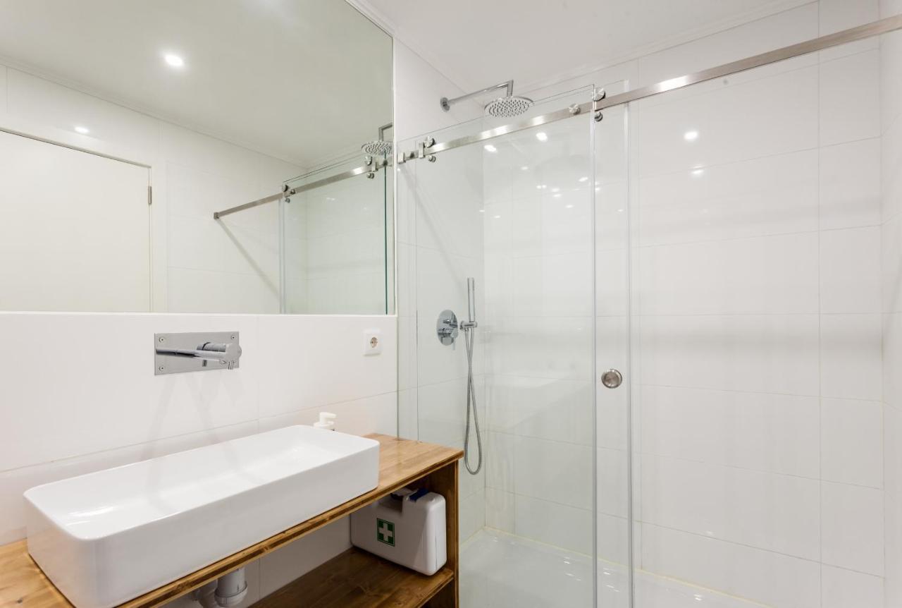 דירות ליסבון Flh Graca Charming Flat With Balcony מראה חיצוני תמונה
