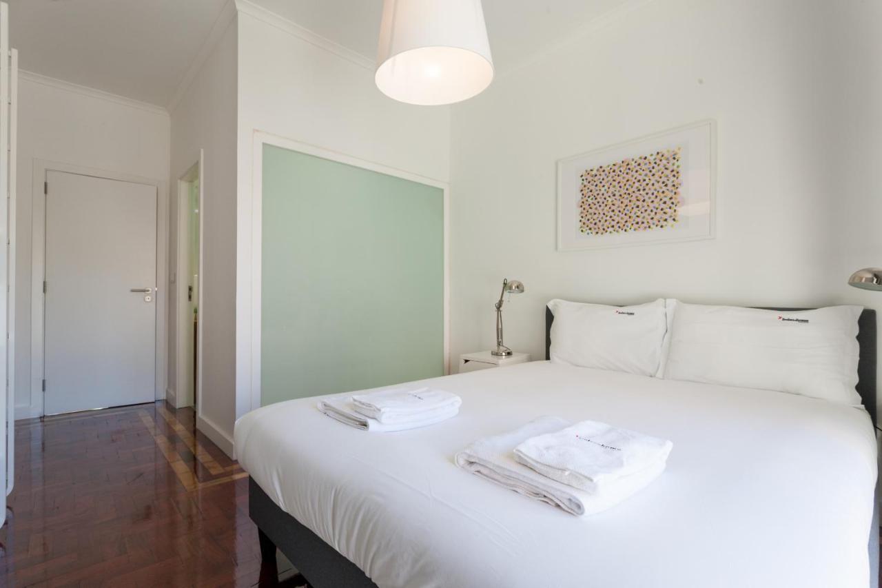 דירות ליסבון Flh Graca Charming Flat With Balcony מראה חיצוני תמונה