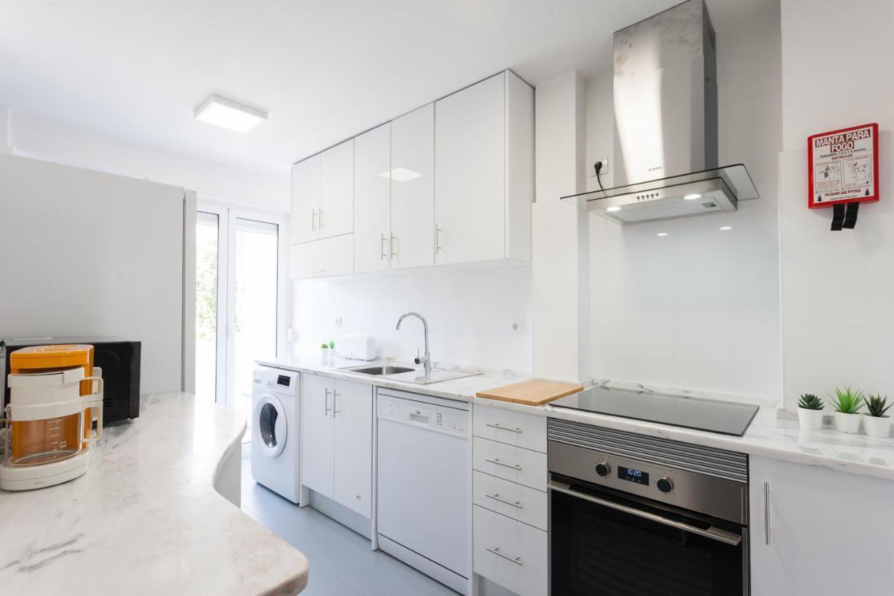דירות ליסבון Flh Graca Charming Flat With Balcony מראה חיצוני תמונה